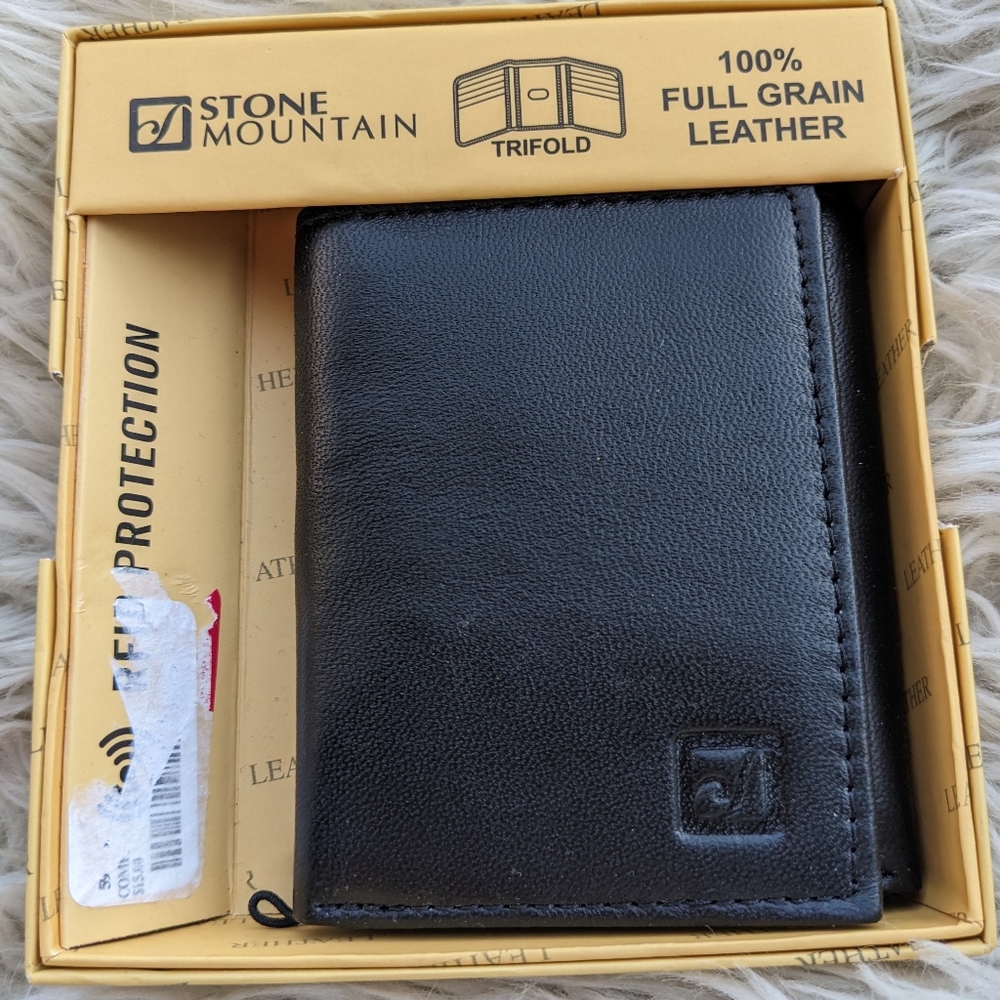 Stone Mountain Black Leather Trifold Wallet Brand new